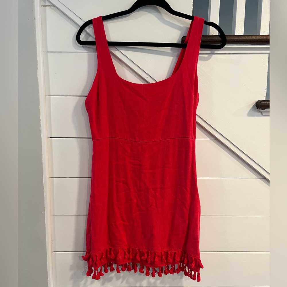 Red Mini Dress. (M)